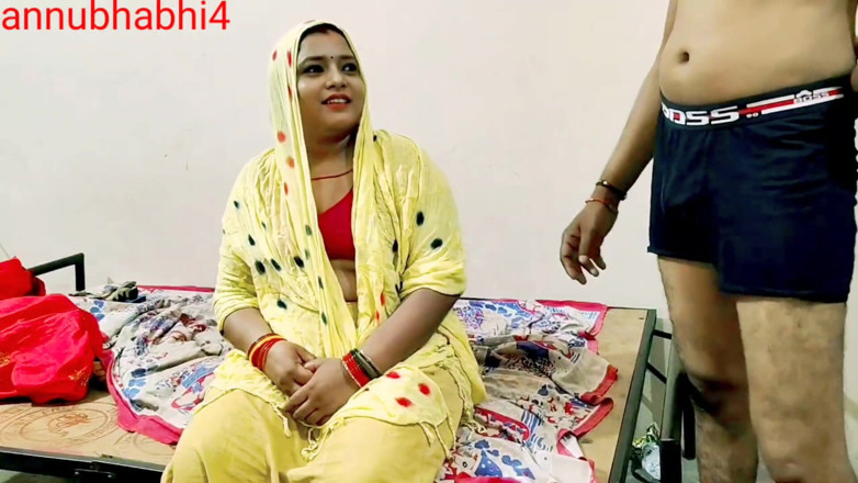Annubhabhi4: Desi Bhabhi Fuking Neighbour Boy's