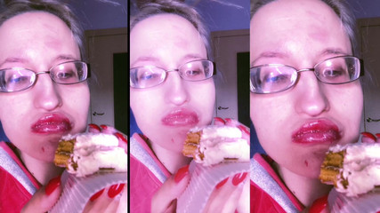 FinDom Goaldigger: Asmr 红色口红和迷你蛋糕吃