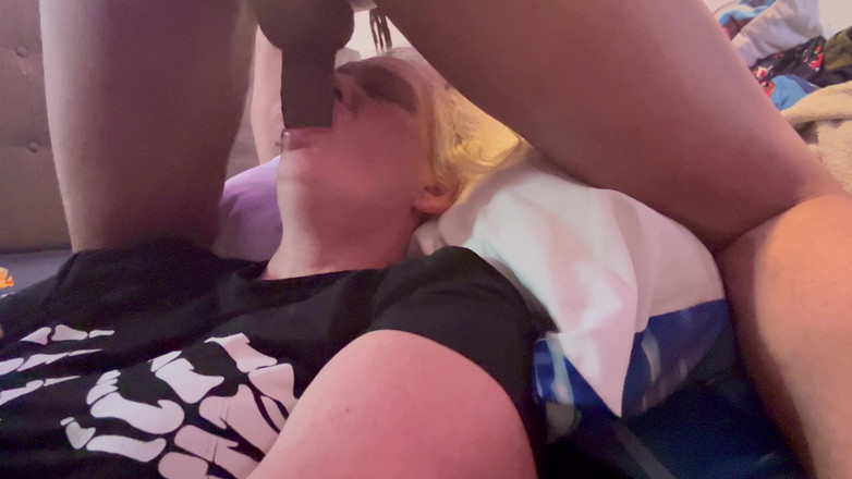 Skrilla4eva: Gardło szorstko