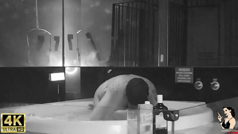 Beatriz De Jesus Silva: बॉस पूल में कर्मचारी को चोद रहा है और सब कुछ फिल्मा रहा है