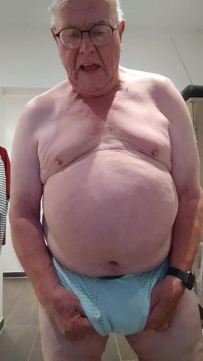 Karlchengeil: Meu pau de perto