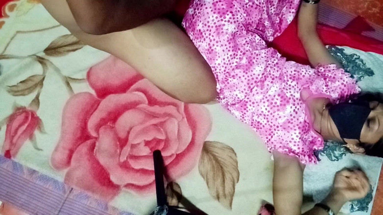 xxxSejal: La Vera Cognata a Mezzanotte Si Gode Il Sesso Fatto...
