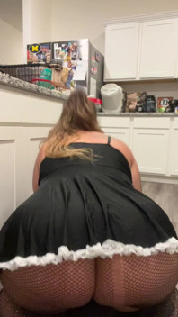 Hot BBW Maid Gets Creamy