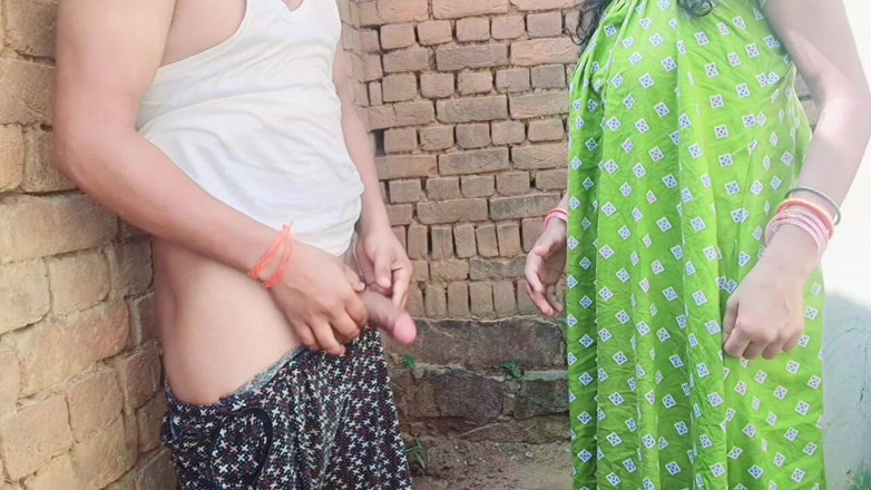 Trilokinath: Indisk skön milf städerska knullad av en annan vaktare riktig...