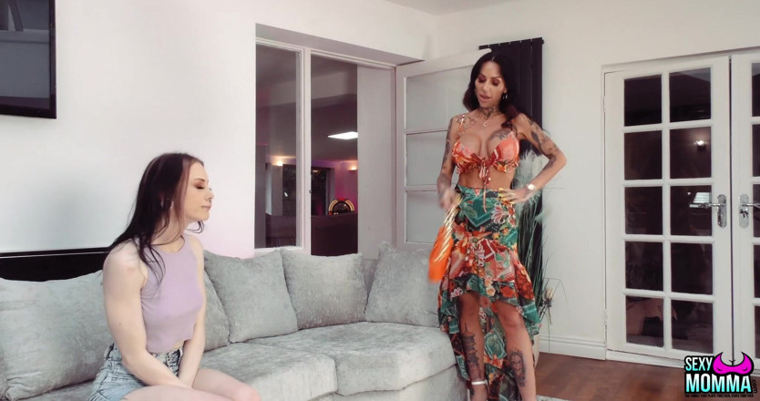 Sexy Momma XXX: Rokky i MILF Tina próbują się dogadać!