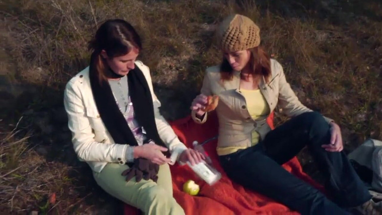 Lesbian Illusion: Voorbinddildo (volledige film)
