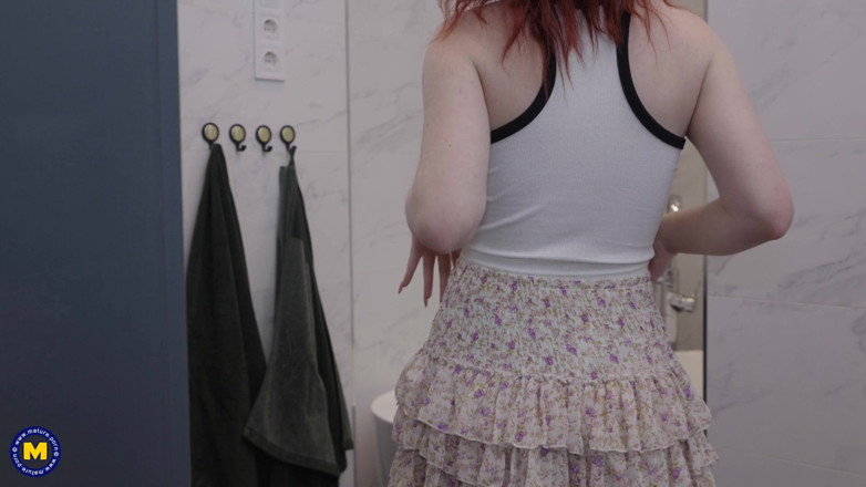 Mature NL: 18 Year Old Girl Miss Olivia Has Her First Lesbian...