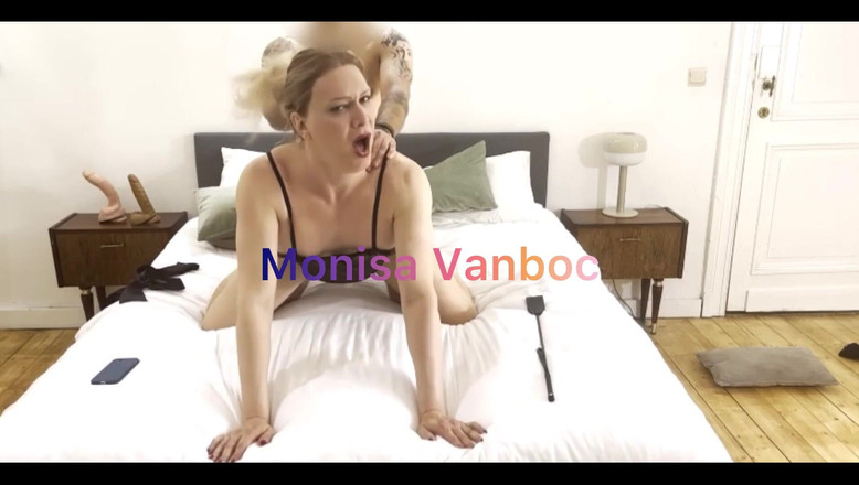Monisa Vanboc: Tvrdě ošukaná holandským doggy stylem bez kondomu