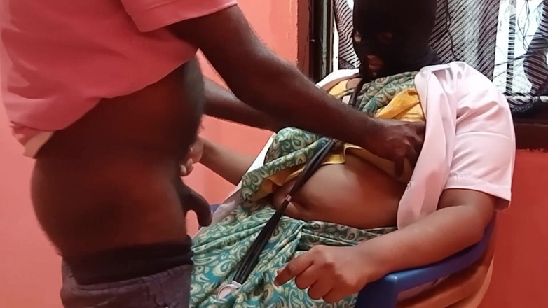 Priya aunty: Dottore, paziente sesso bollente in clinica