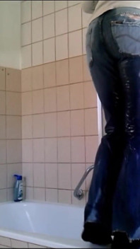 Yasmin сквирт, Durch Jeans! Взрыв в