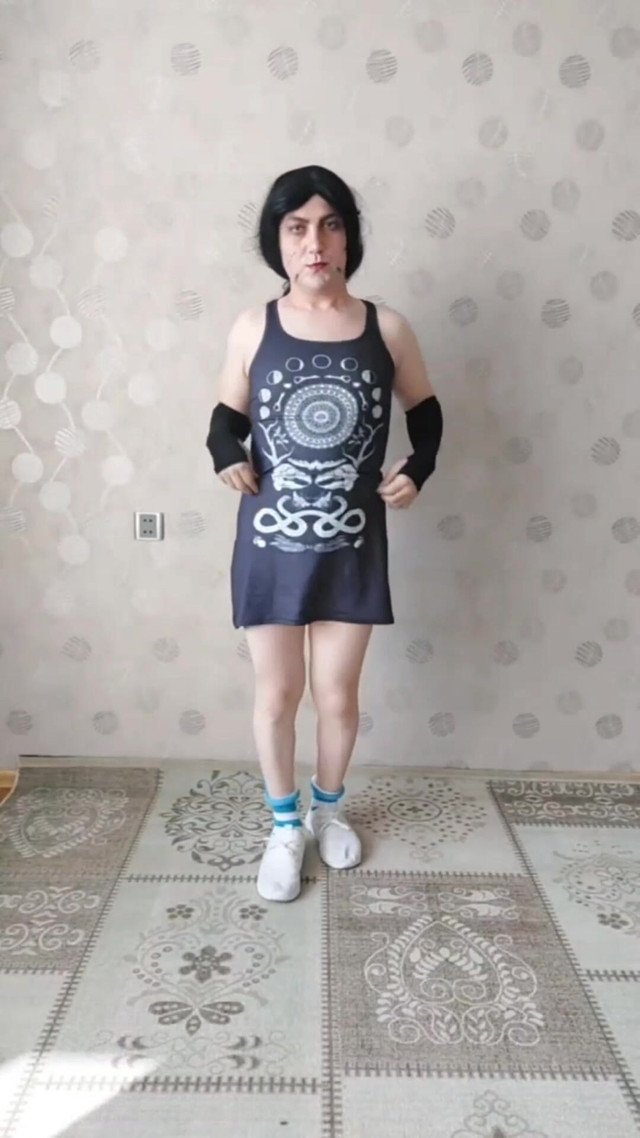 Dark Shemale Hot Teen Club Slut (Kitty_Cross)