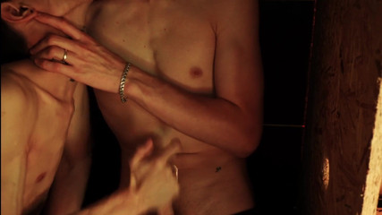HotDogs studio: Wonder glory hole