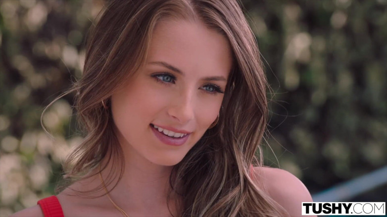 Tushy: Tushy patronu tarafından genişletilmek için mükemmel bir yer buldu