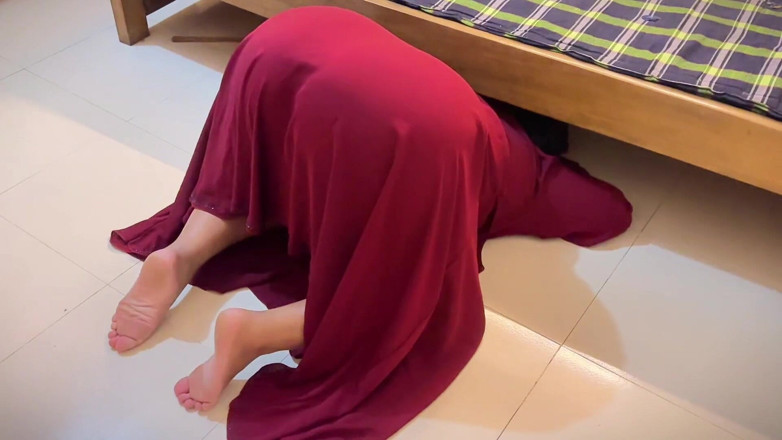 Aria Mia: Hot Aunty Stuck Under Bed &amp; Undress Her Big Ass When...