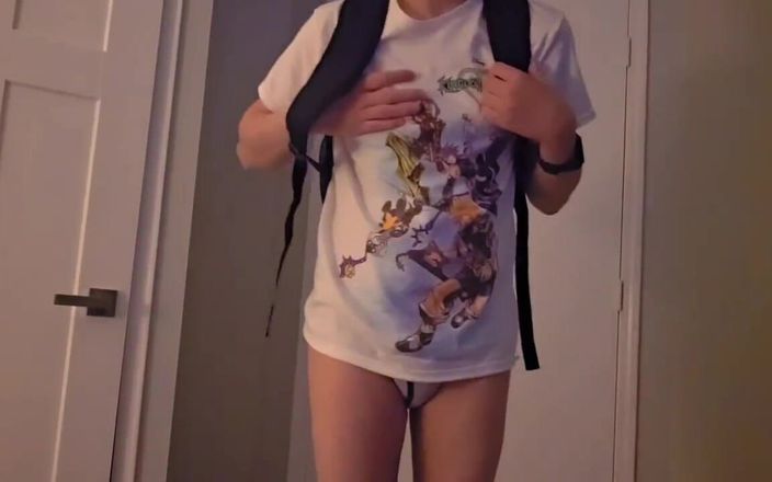 Kinkytwinkpamps: Twink târziu la clasă fără pantaloni