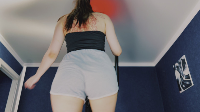 JessLux: Tente não gozar na minha bunda