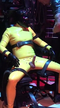 CBT on Rubber Gimp