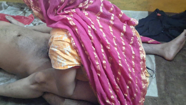 Busty Banuu: Obciąganie filmy porno Brudna rozmowa