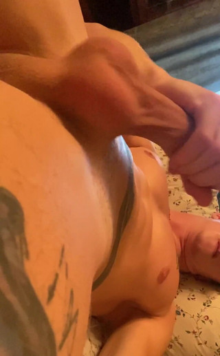 Falcon Al: Bazen hiçbir şey istemediğinizde mastürbasyon yapıp yatağa gitmek istersiniz.