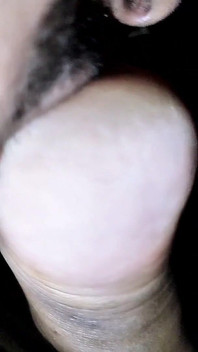 Hintli kız evlenmeden önce sevgilisi tarafından sikiliyor