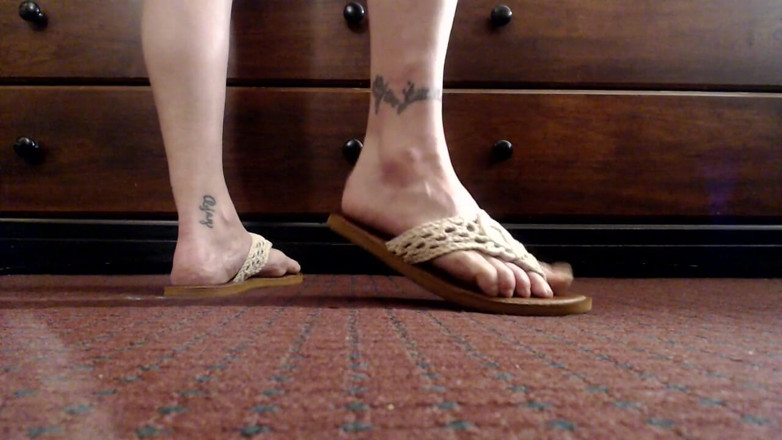 Abby Anna: Standing leather flipflops shoeplay