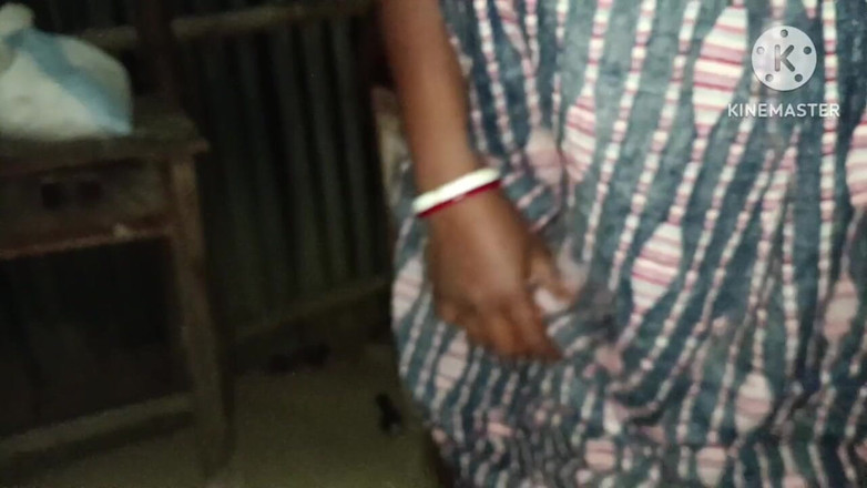 Nenika: Desi Sexy Bhabhi Sex v noci