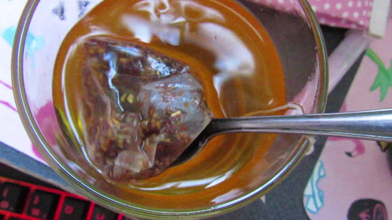 Cuteblonde666: How to make hot pee tea