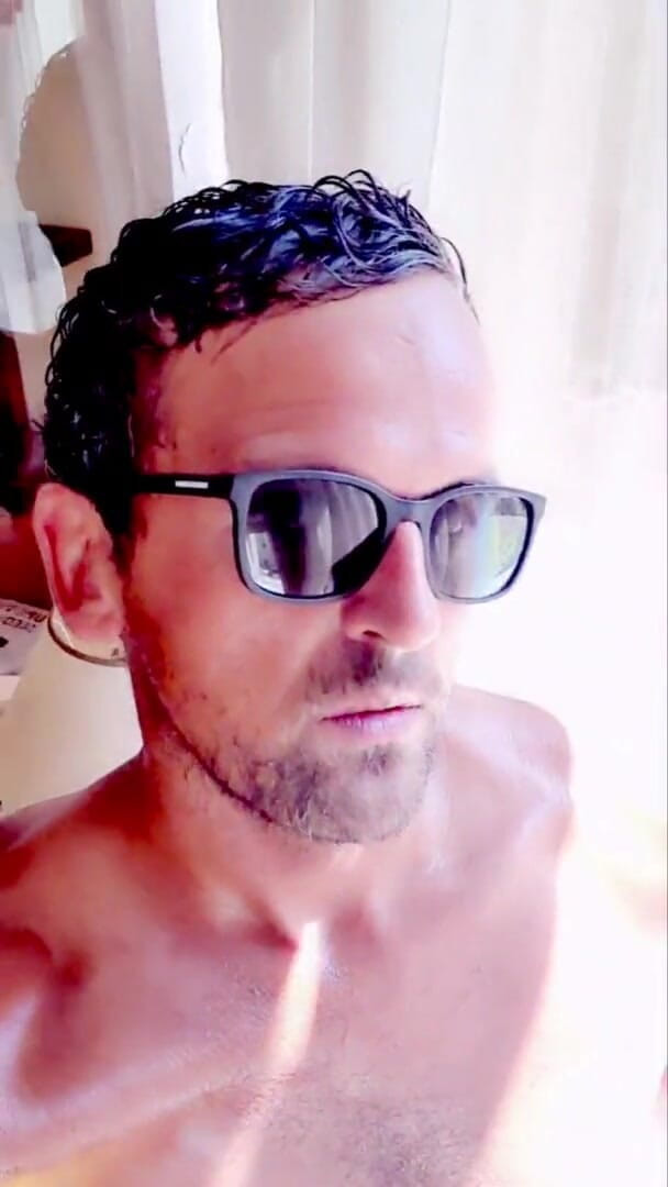Slutboyben: Slutboyben Cam4 Exponerad i Budapest
