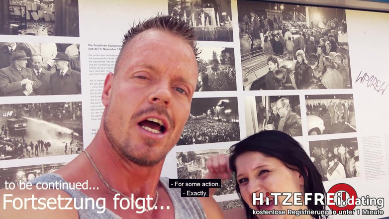 Hitzefrei: 야외에서 모르는 놈에게 따먹히는 미니 핫코어!