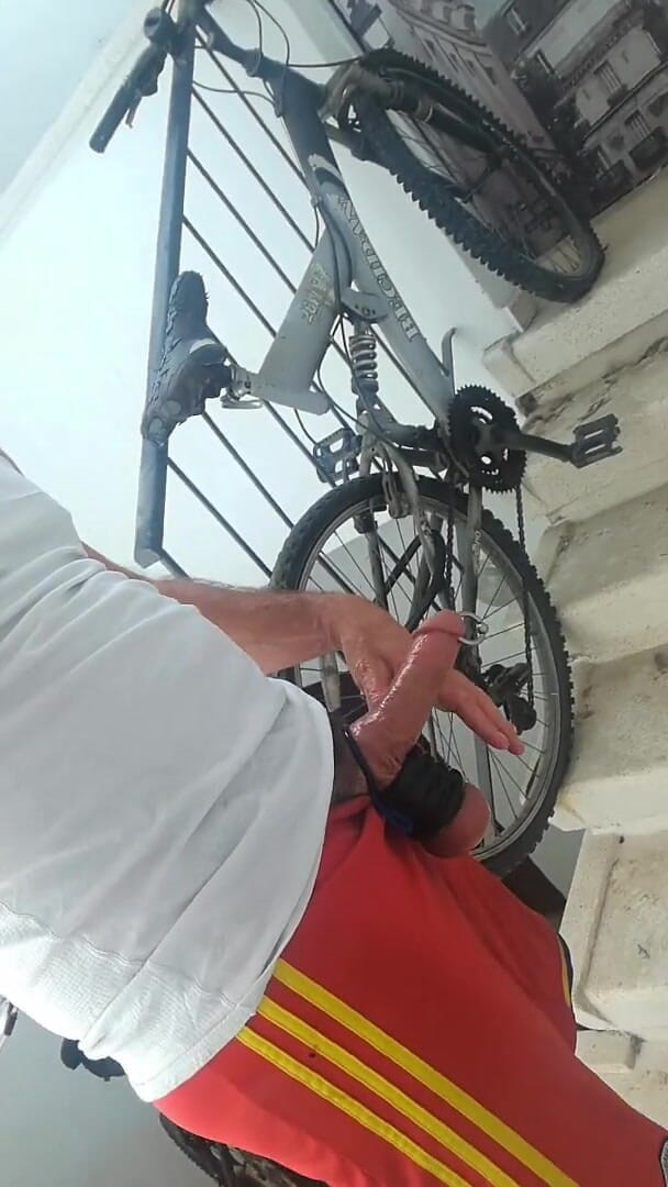 Zack f: Utställare Dick Out Bolagets trappa