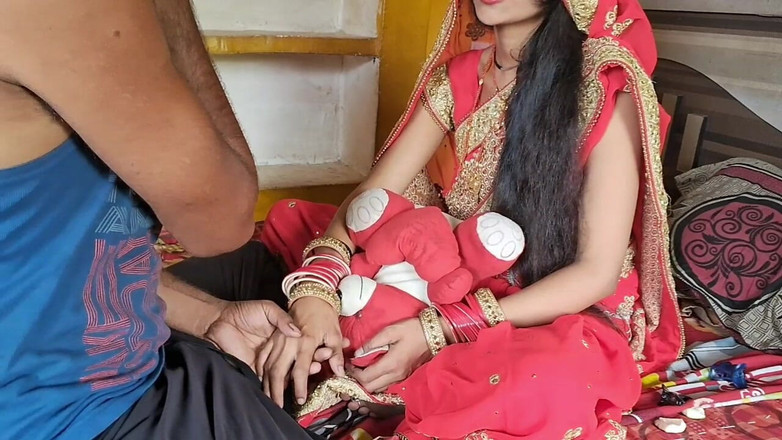 seema: Novo Mariet Bhabhi Ki Chudai