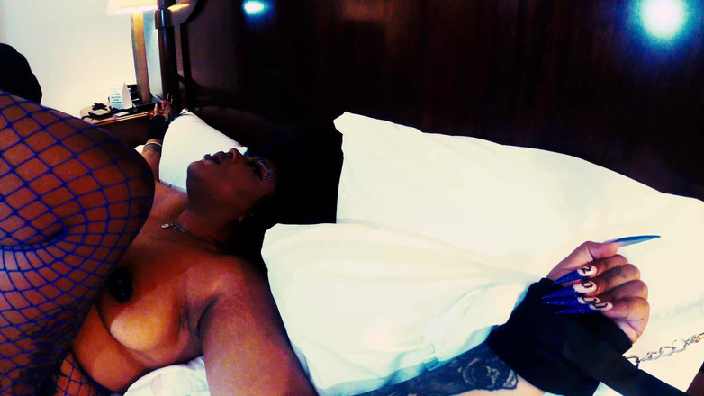 Smash Thots Films: Šukání do pusy Svázaná ebenová kočičí dívka před bušením její...