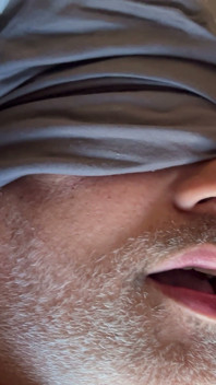 Příliš mnoho semene v ústech