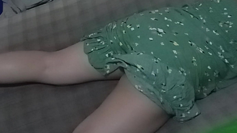 Angelina Pop: マッサージと自宅での人数を増やす