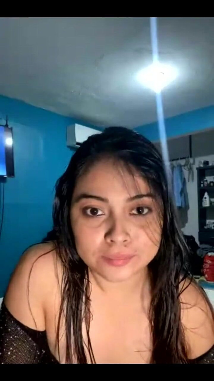 camicamilahotwife: Latina prsa