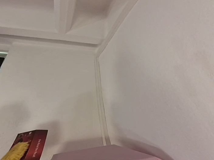 Sissy Adventures VR: Chantal, femme de ménage tapette personnelle - partie 1