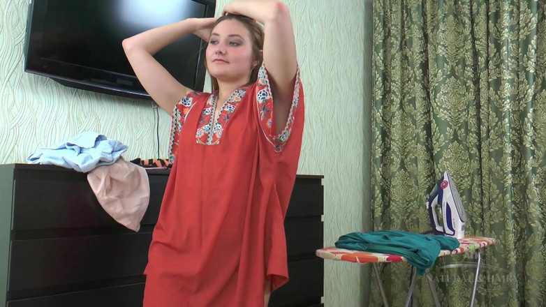 ATK Hairy: Alexi ma wielką różową cipkę