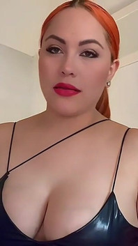 Sesi Terapi Erotik - Penilaian Peribadi dengan Dewi Busty