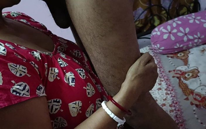 bengalihousewife: La casalinga indiana bengalese boudi succhia il cazzo