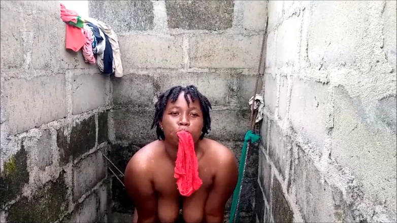 African Beauties: Kencing Panty Cuz Saya Sukakannya