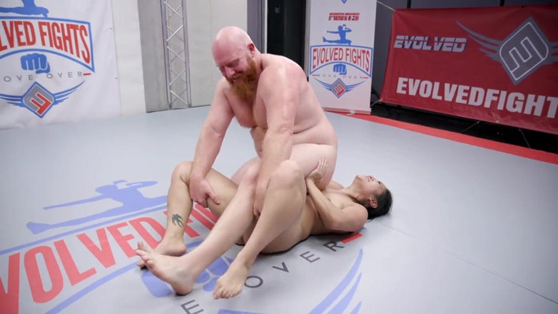 Evolved Fights: Thor Vs Song Lee in Wild Hot Mixed Wrestling Match