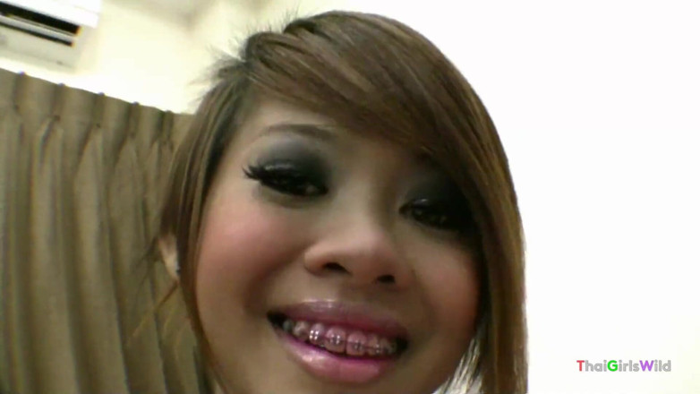 Thai Girls Wild: Gadis remaja thailand yang menggemaskan dicrot di dalam
