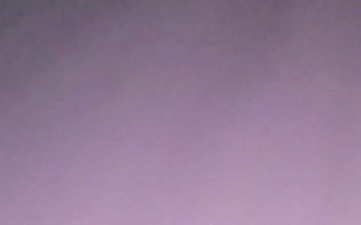Raven Willow: Mmm 20, vidéos de pet pour tous vous amateurs de gaz...