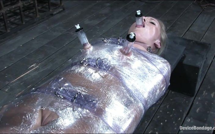 Device Bondage by Kink: चिपचिपा हॉट रैप ट्रैप