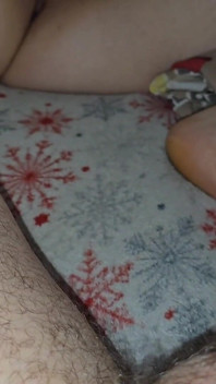 O Punheta Com Os Pés Da Esposa Com Tesão Se Transforma Em Masturbação Mútua E Uma Gozada Maciça