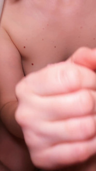 Vystříkni se pod přikrývkou, abych ukradl sperma mého nevlastního bratra!