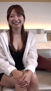 Parte 1: Sveltina, senza preservativo, creampie, masturbazione intensa-3-in-1 combo