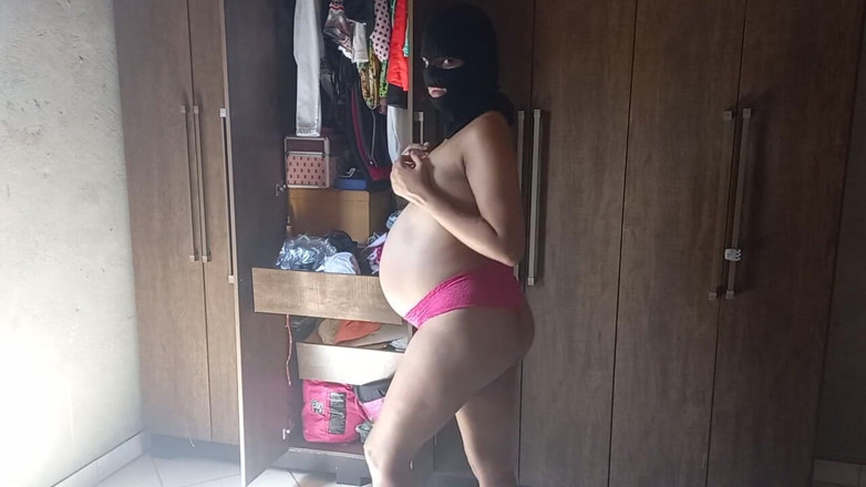 Beatriz De Jesus Silva: 次の動画で使う服、最も投票された服を選びます。パート2
