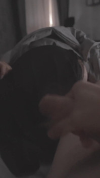 S5e2: Leya Desantis - Fwb nevlastní mámy škádlí nevlastního syna pro trojku ve sdílené posteli - Bude POV Divoké tabu explodovat?!