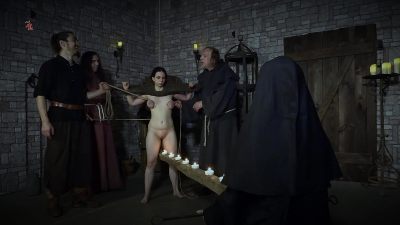 Inquisition and prison world: Tormented Whore - Candle Course